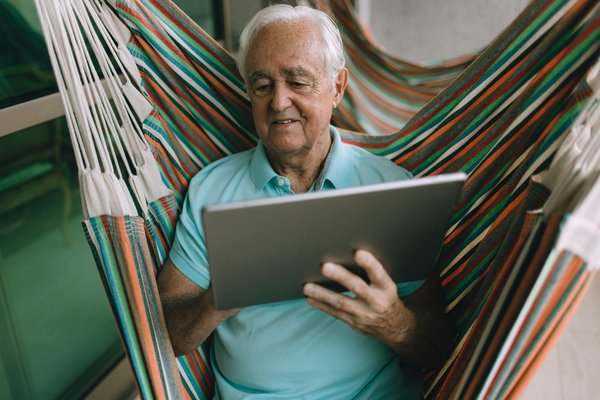 Comparaison : Gymnastique douce vs. exercices traditionnels pour les seniors